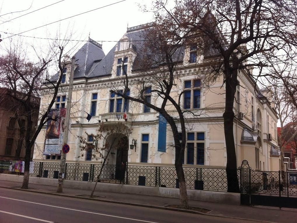 FrenchMania 2020. Institutul Francez lansează concursul online de interpretare muzicală în limba franceză