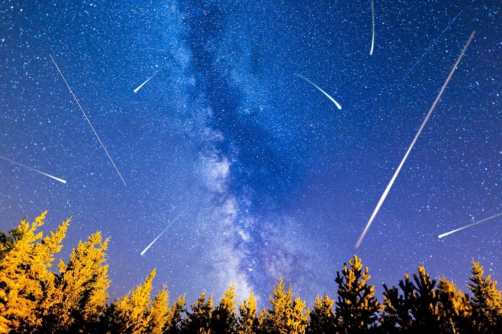 Perseide 2021: Ploaie de stele spectaculoasă în noaptea de joi spre vineri. Se pot vedea 50-60 de stele căzătoare pe oră
