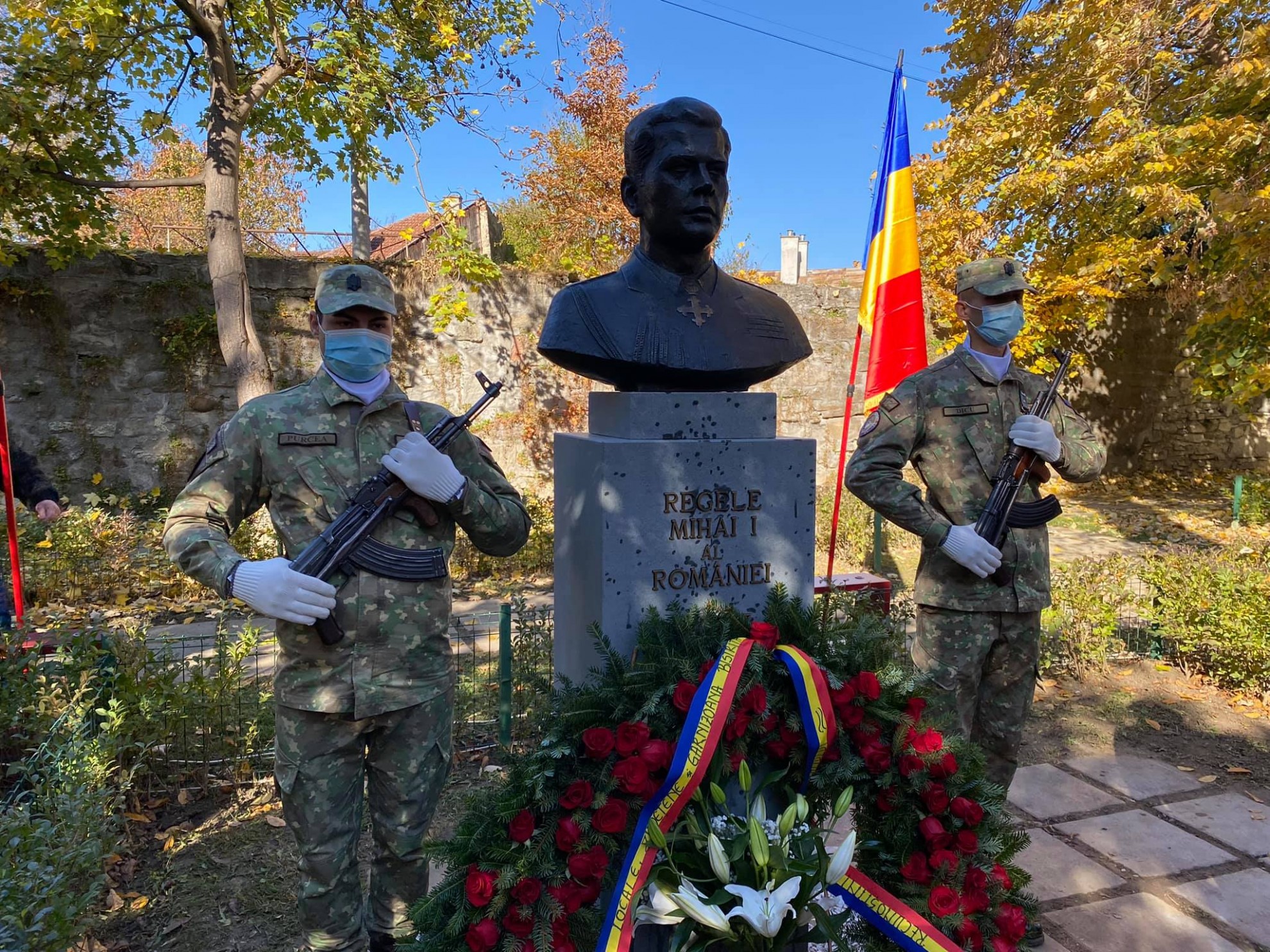 Bust al Regelui Mihai I, dezvelit în cel mai mare parc al municipiului Bistrița