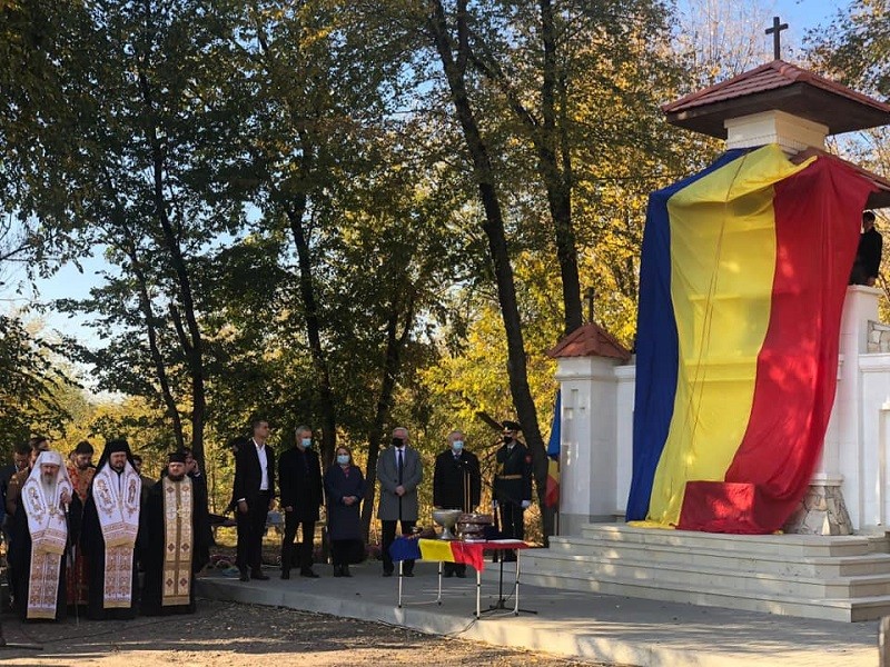 Monument dedicat Eroilor Armatei Române, reinaugurat și sfințit la Chișinău