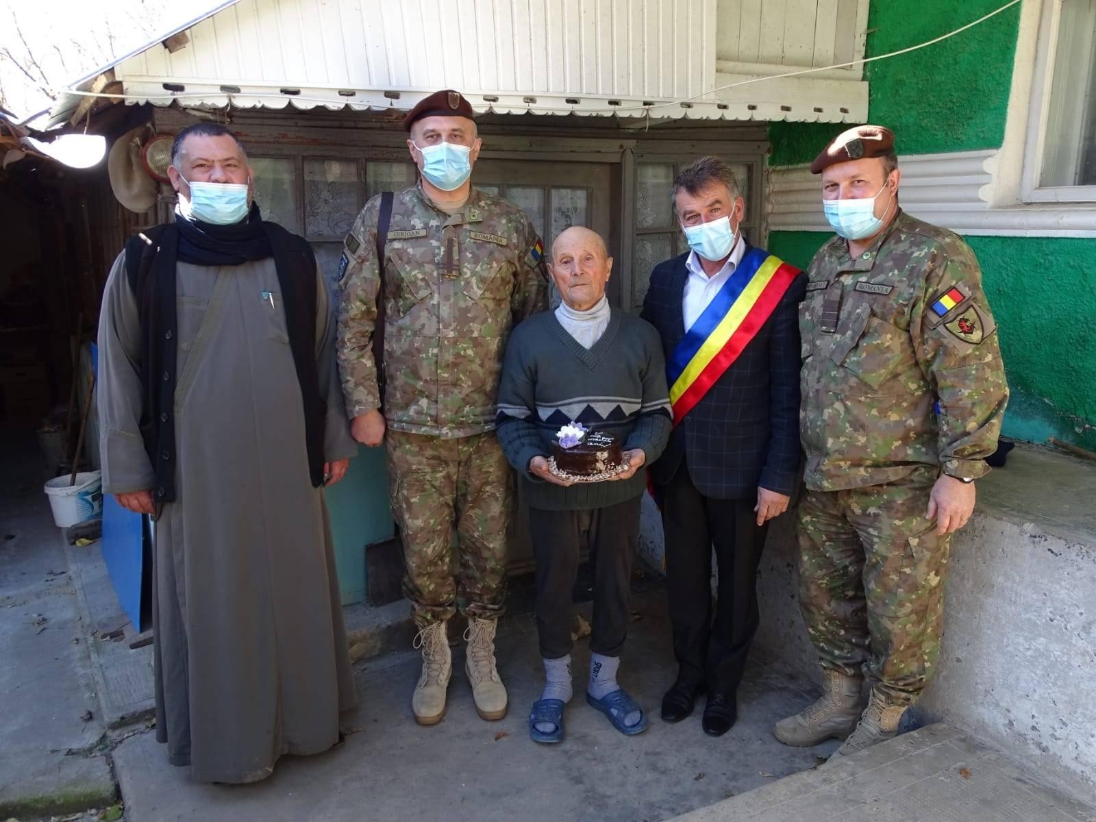 Nu a avut frică de moarte și a avut cu el întotdeauna o iconiță cu Sf. Nicolae. Veteranul de război Constantin Chetran, sărbătorit la 99 de ani