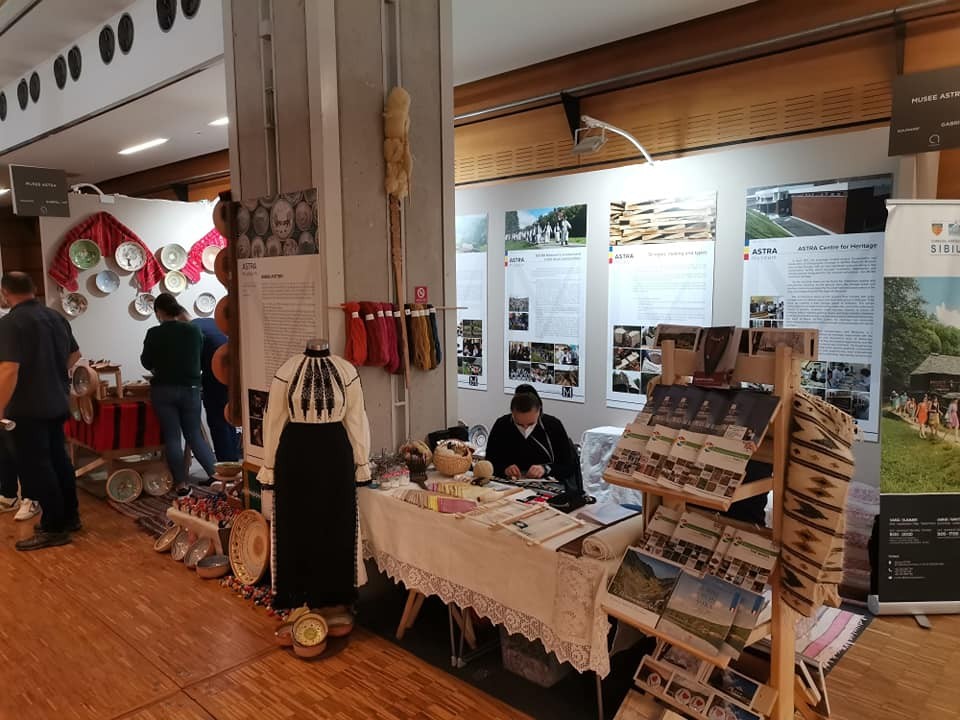 Muzeul ASTRA este singurul din România care participă la Salonul Patrimoniului Cultural de la Paris