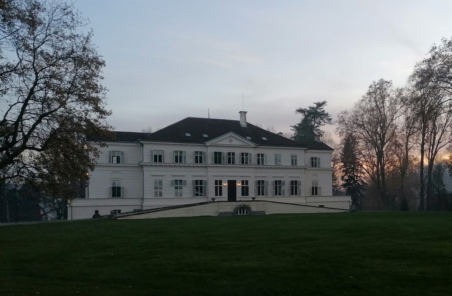 Domeniul Regal Săvârșin poate fi vizitat în acest weekend