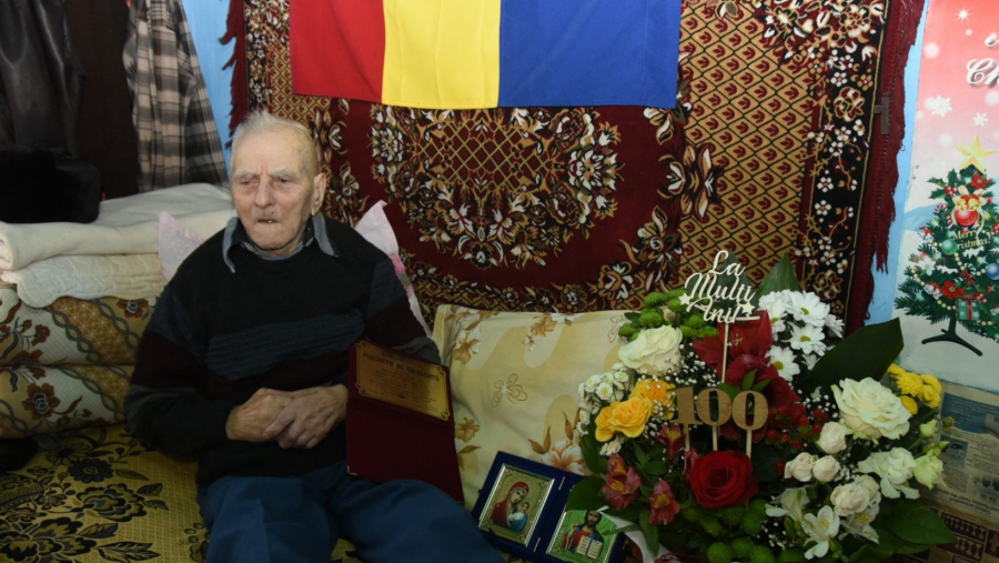 Veteranul de război Dumitru Prăvălici, sărbătorit la centenar