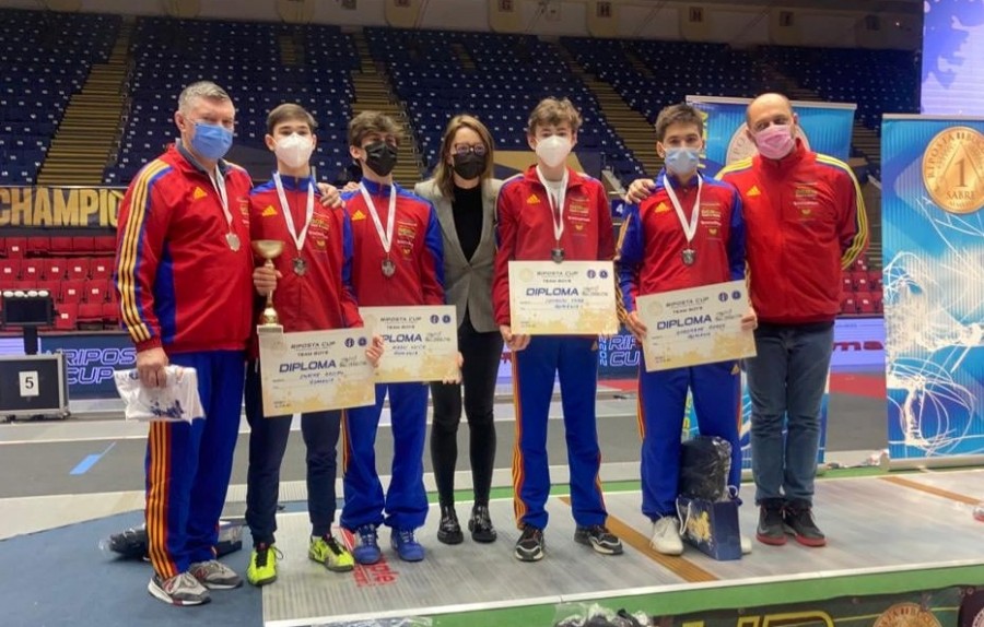 Ei au adus României argintul pe echipe la Riposta Cup, etapă din Circuitul European de cadeți
