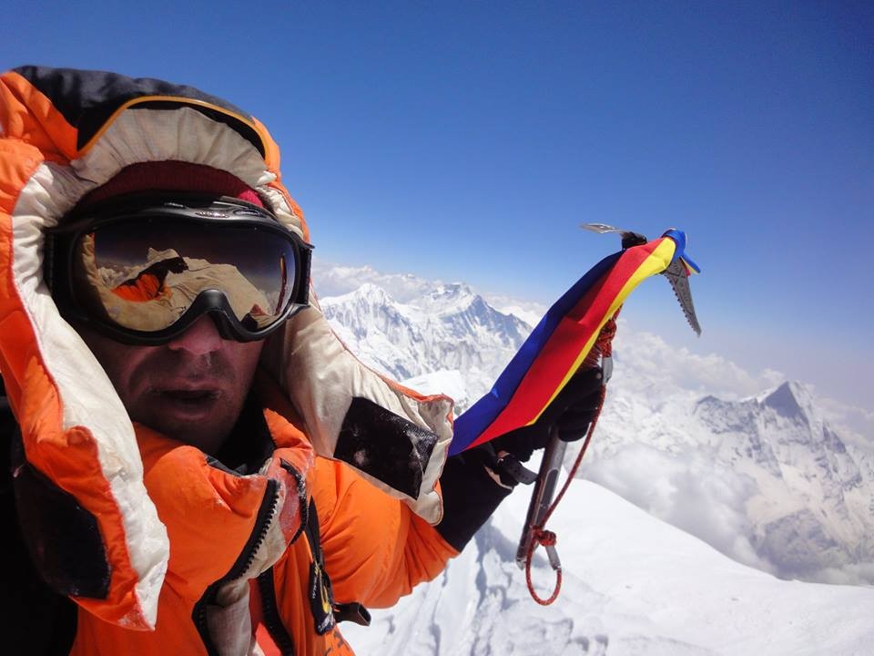 Horia Colibăşanu şi Marius Gane, într-o nouă expediţie în Himalaya. Va fi prima ascensiune românească pe Kangchenjunga (8586m)