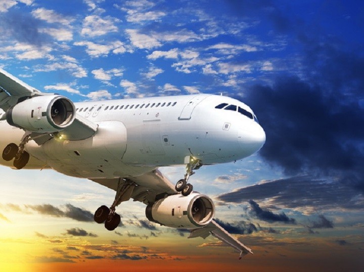 Spaţiul aerian al României, închis începând de astăzi pentru aeronavele operatorilor din Federaţia Rusă