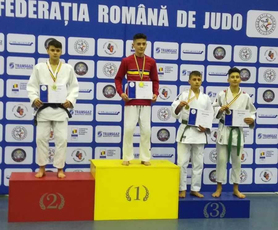 Arădenii au câștigat o medalie de aur, una de argint și şapte de bronz, la Campionatul Naţional U18 de la Arad