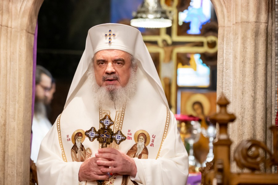 Este necesar să cultivăm pacea inimii noastre şi să ne rugăm pentru pacea între popoare - Patriarhul României, la începutul Postului
