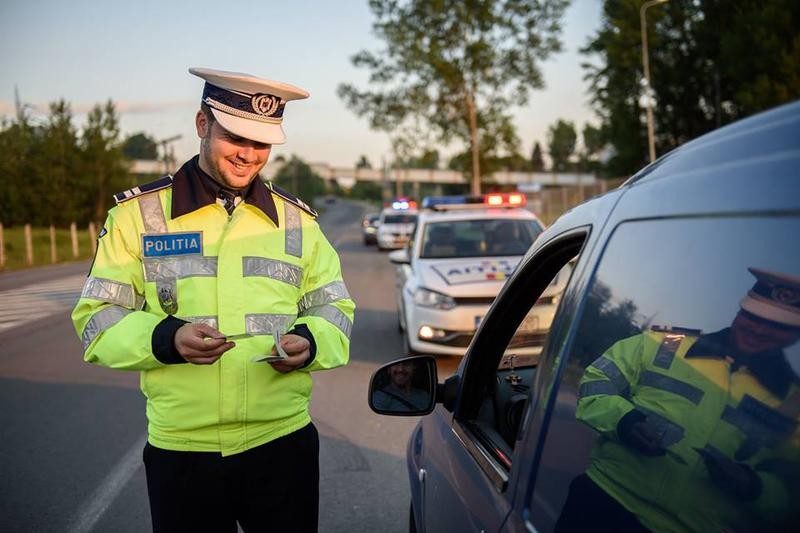Acţiune a poliţiştilor din toată ţara pentru siguranţa traficului rutier