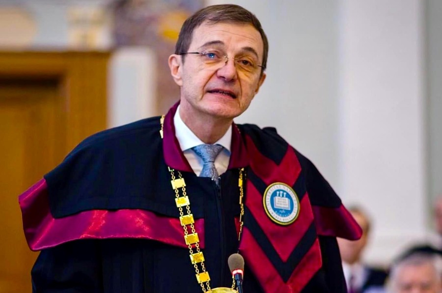 Academicianul Ioan-Aurel Pop a fost ales pentru un nou mandat de preşedinte al Academiei Române