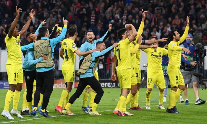 Jucătorii "Submarinului" Villarreal, în delir după eliminarea lui Bayern