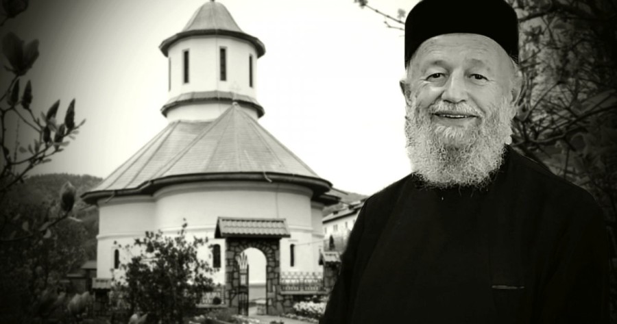 Părintele Nicodim Dimulescu, Proinstarețul Mănăstirii Crasna, a trecut la cele veșnice la 86 de ani
