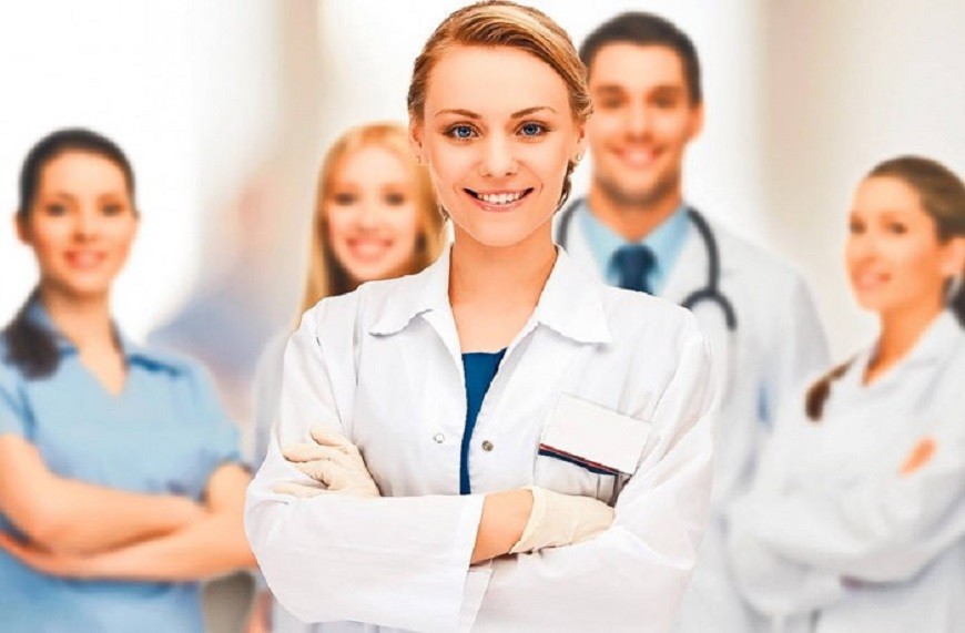 Astăzi este Ziua internaţională a asistenţilor medicali