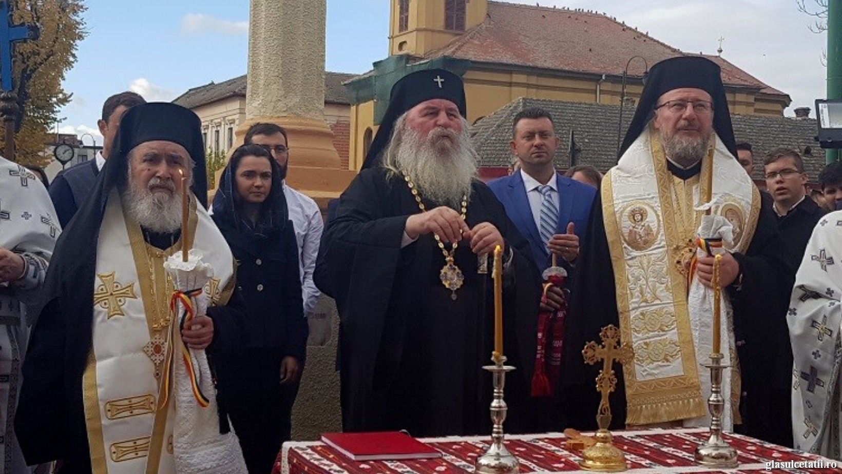 Trei Ierarhi vor sfinți duminică Centrul Social ”Acoperământul Maicii Domnului” din Șiria