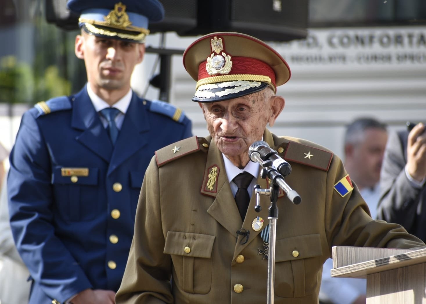 Veteranul de război Ion Procopie a primit gradul de general de brigadă în retragere, de Ziua Eroilor