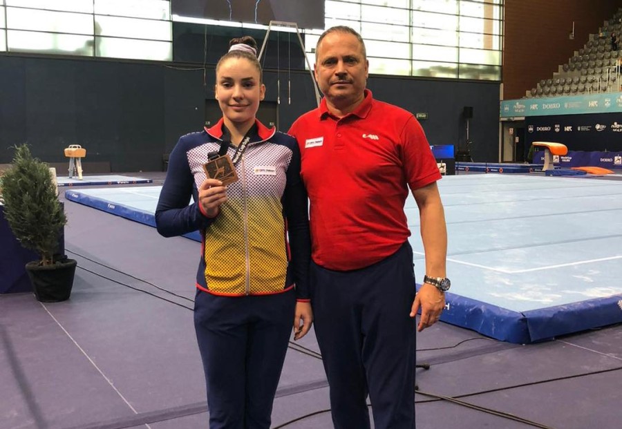 Silviana Sfiringu a câștigat medalia de bronz la Cupa Mondială de gimnastică artistică de la Osijek