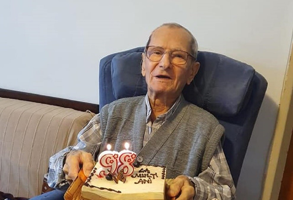 Veteranul de război Ion Iovănel a împlinit 98 de ani