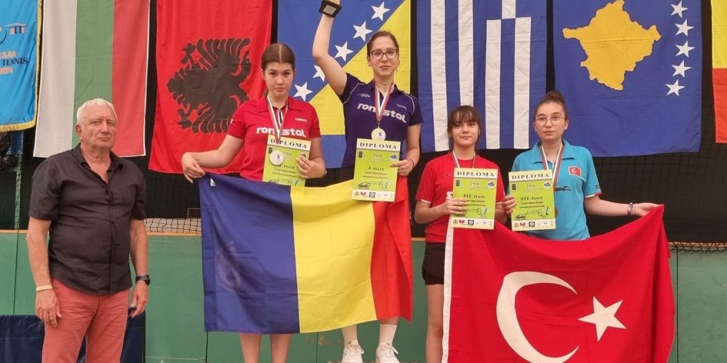 Arădeanca Alesia Sferlea, de trei ori pe podium la Campionatele Balcanice de tenis de masă juniori de la Albena