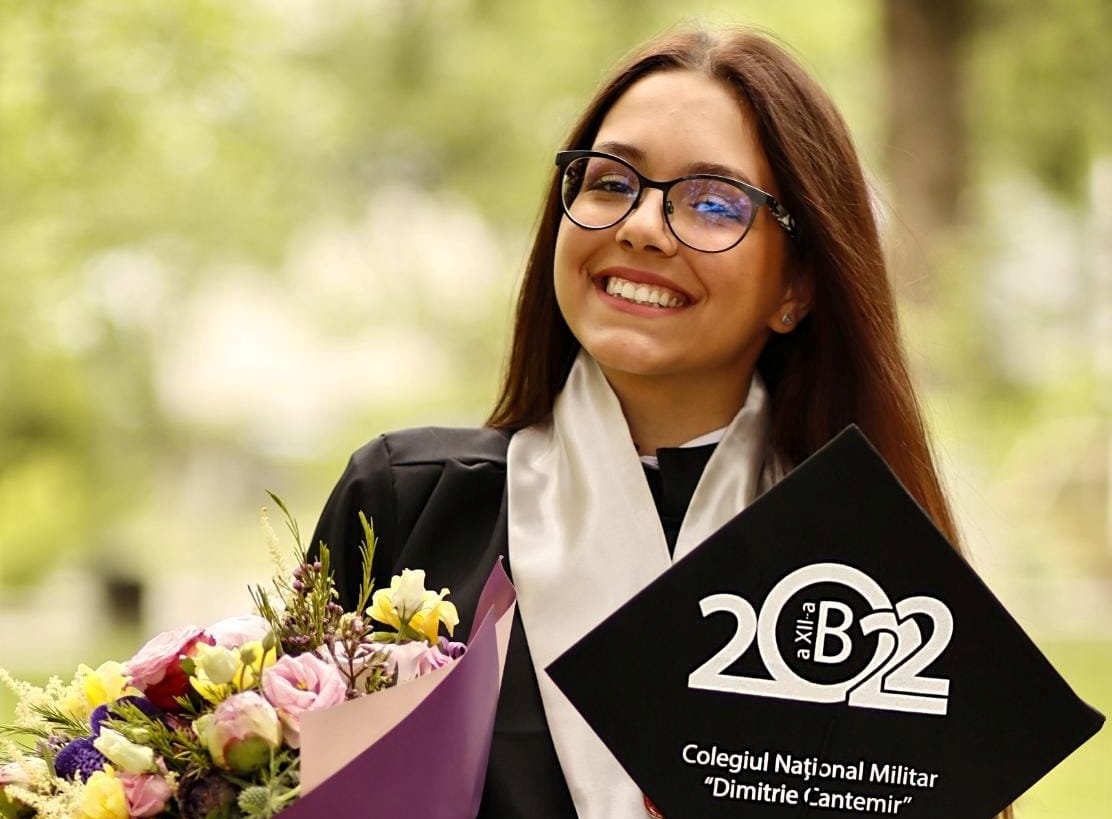 Eva-Antonia Nedelcu, pe primul loc între absolvenții de colegii naționale militare din țară - promoția 2022