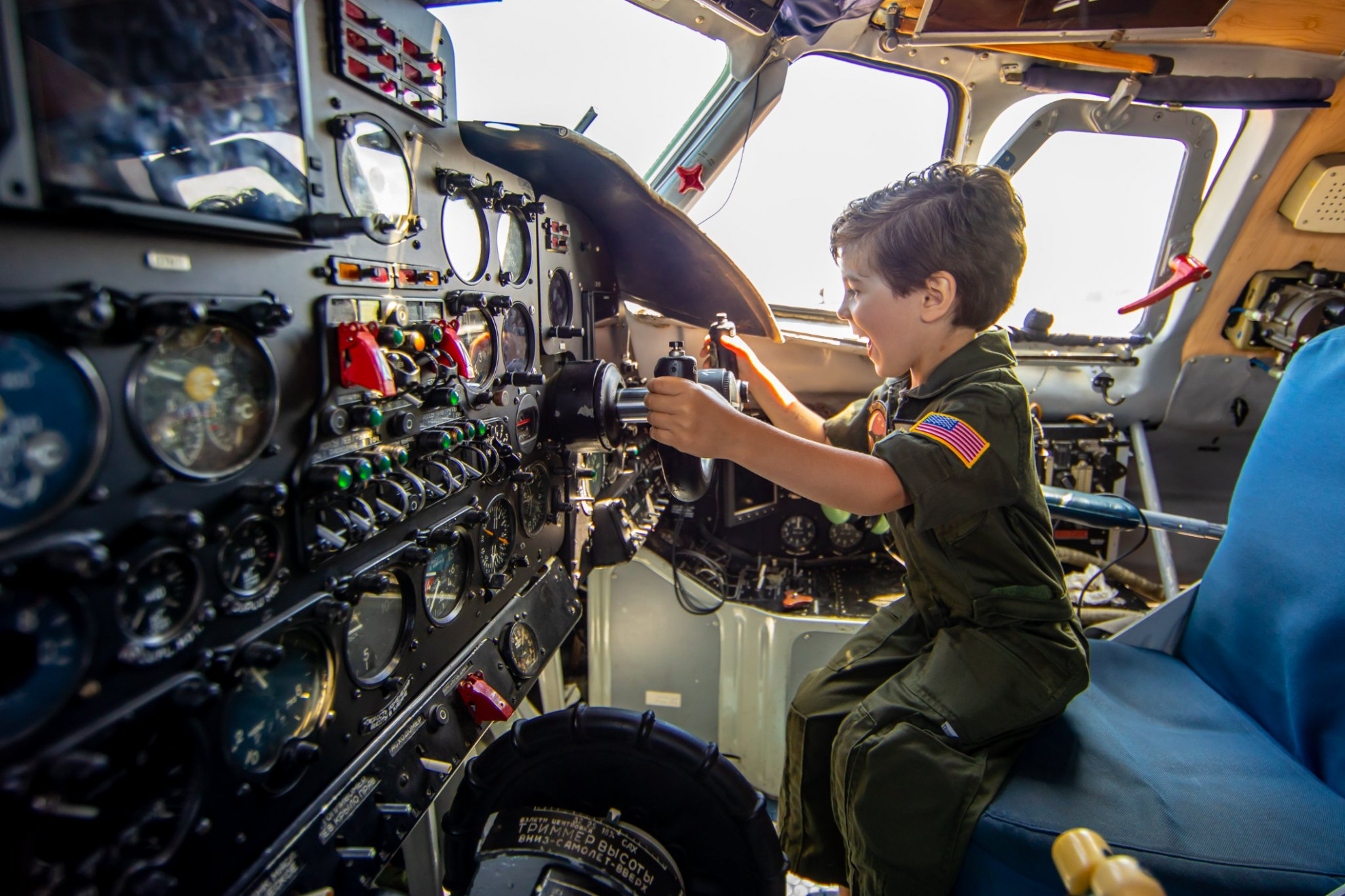 Forțele Aeriene Române au participat cu o aeronavă AN-30 la cel mai mare airshow militar din lume: Royal International Air Tattoo din Fairford