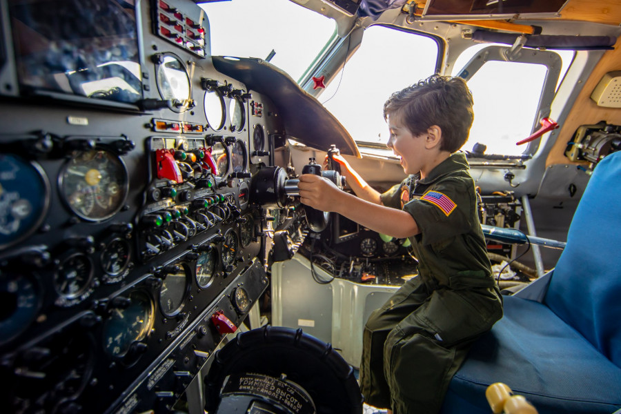 Forțele Aeriene Române au participat cu o aeronavă AN-30 la cel mai mare airshow militar din lume: Royal International Air Tattoo din Fairford