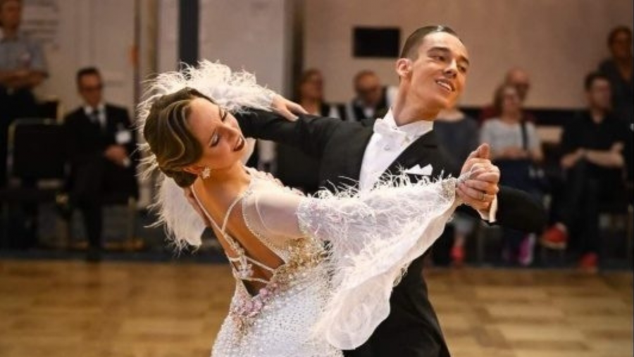 Robert și Sonia au câștigat medalia de aur la cea mai mare competiție de dans sportiv la nivel mondial