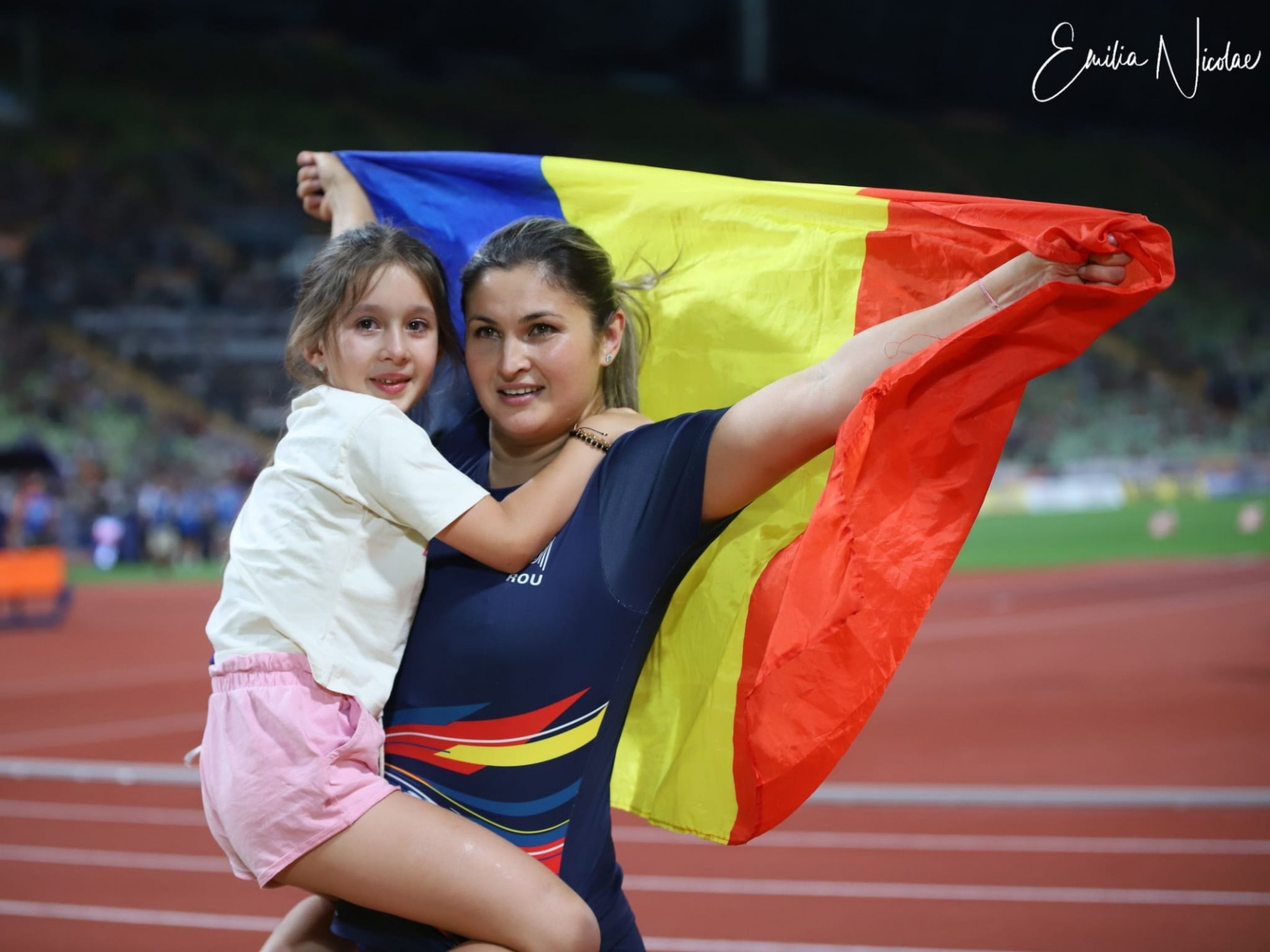 Bianca Ghelber este campioană europeană la aruncarea ciocanului