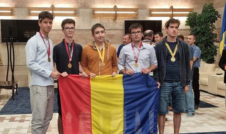 Elevii români au excelat și la Olimpiada Internațională de Astronomie și Astrofizică 2022: medalii de aur, argint și bronz