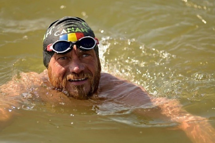 Avram Iancu va înota, începând de astăzi, pe braţul Chilia al Dunării