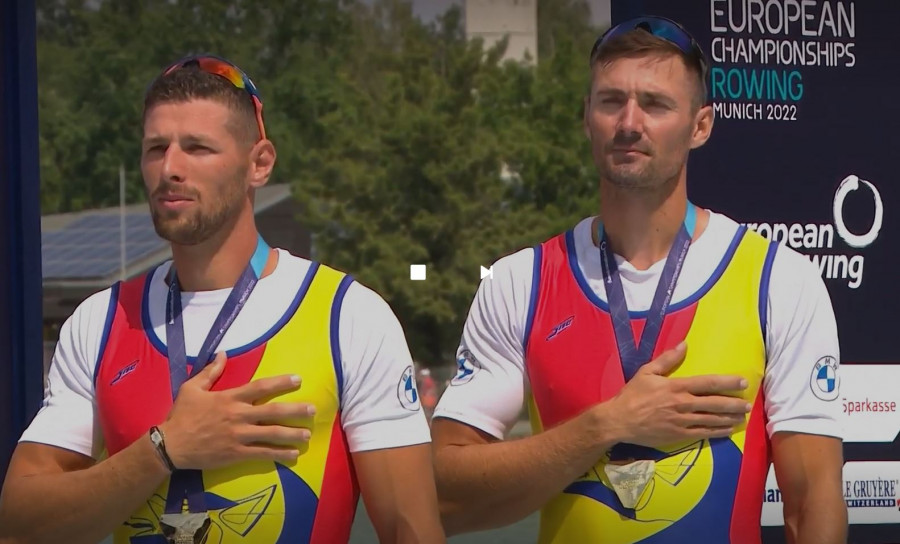Marius Cozmiuc și Sergiu Bejan au câștigat medaliile de Aur în proba de dublu rame la Mondiale