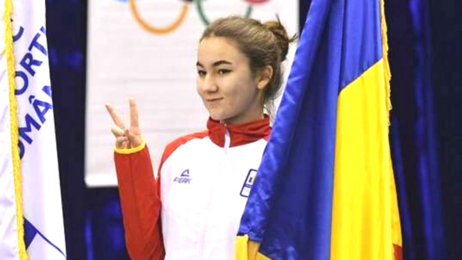 Arădeanca Daria Haristiade a câștigat 1 medalie de aur și 2 de bronz la Campionatul Național de glonț pentru seniori
