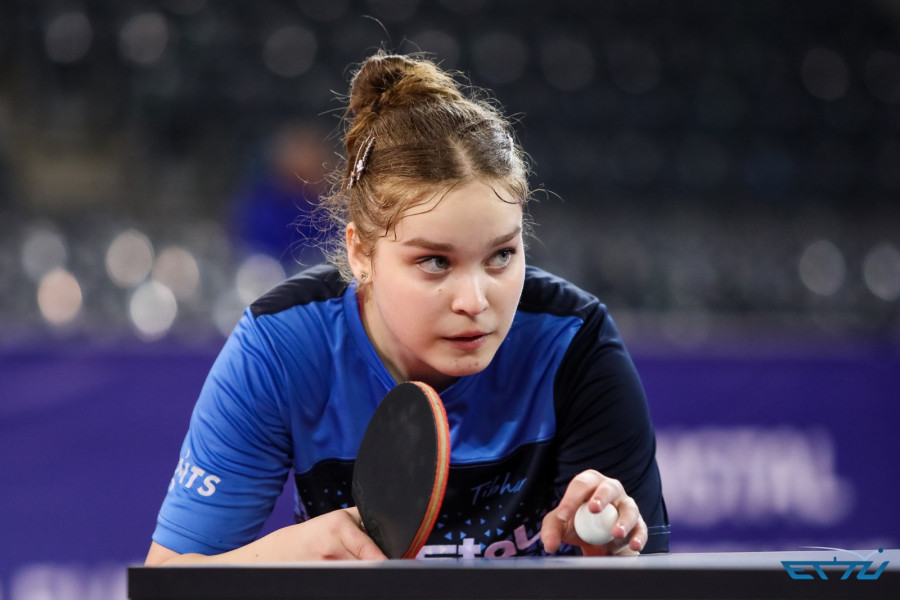 Elena Zaharia a câştigat primele meciuri de la Top 10 European pentru juniori