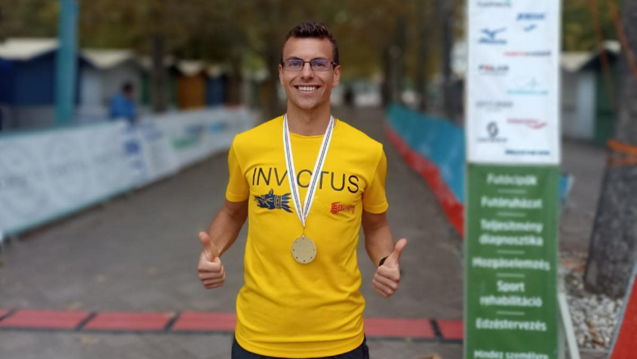 Andrei Ailenei, voluntar Invictus ultramaratonist, a bătut recordul României la proba de 6 ore de alergare