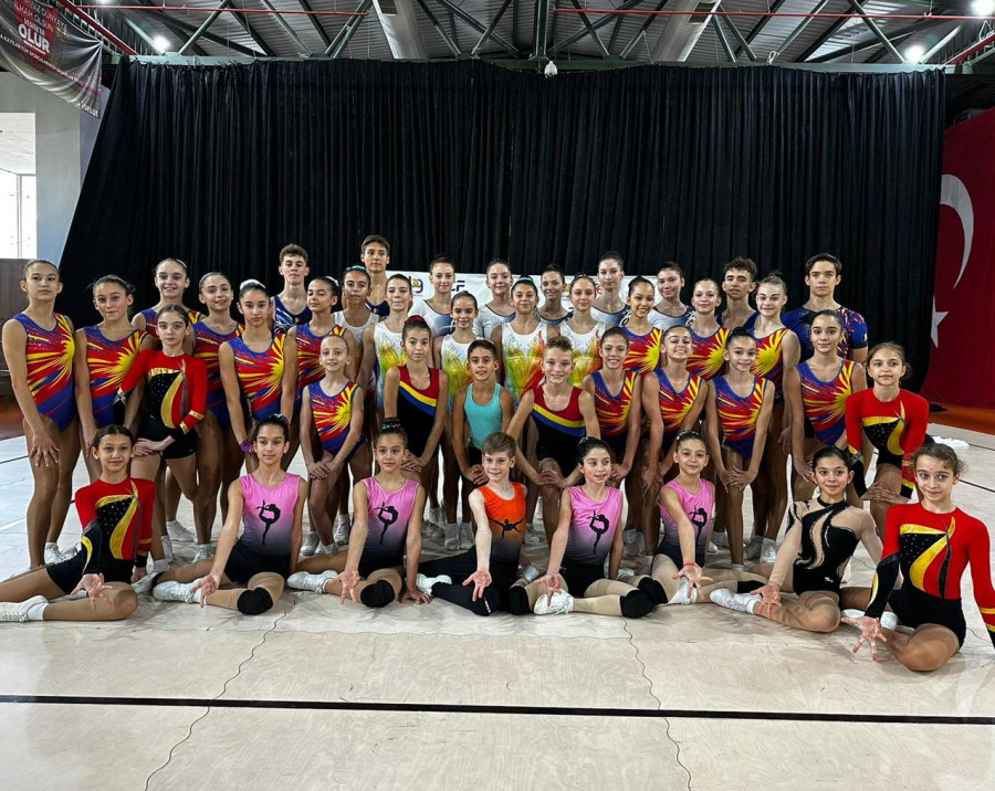 Juniorii români concurează astăzi în calificări la Campionatele Balcanice de gimnastică aerobică de la Istanbul
