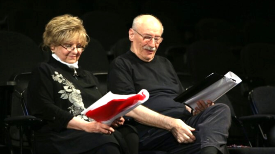 ”Regele moare”, cu Victor Rebengiuc şi Mariana Mihuţ, a deschis Festivalul Internațional de Teatru ”Toma Caragiu”