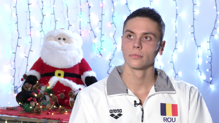 David Popovici: ”Petreceți cât mai mult timp în familie de Crăciun!”