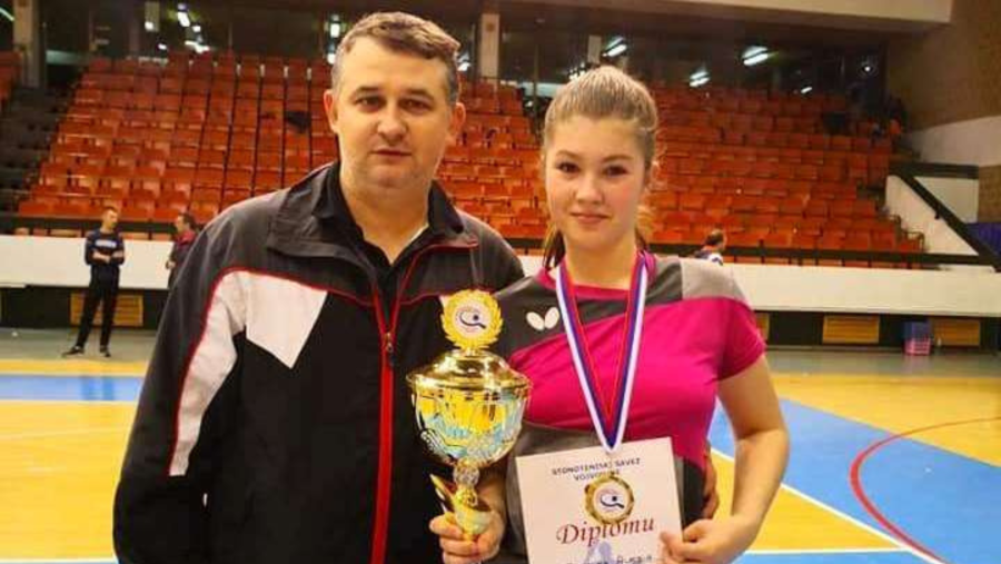 Arădeanca Alesia Sferlea, dublu laureată în Top 10 la Gala Tenisului de masă românesc 2022