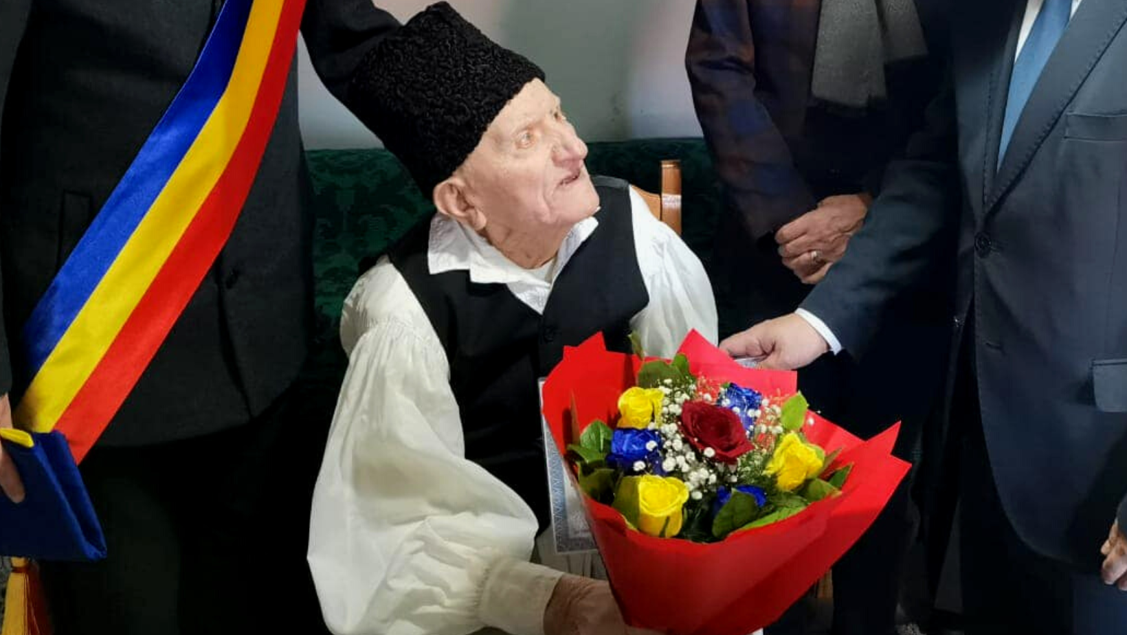 Veteranul de război Ioan Barna a împlinit 100 de ani