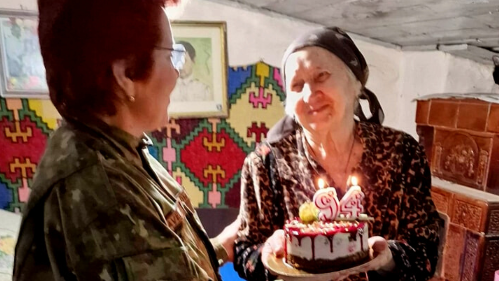 Văduva de veteran de război Dumitra Petre, sărbătorită la 94 de ani