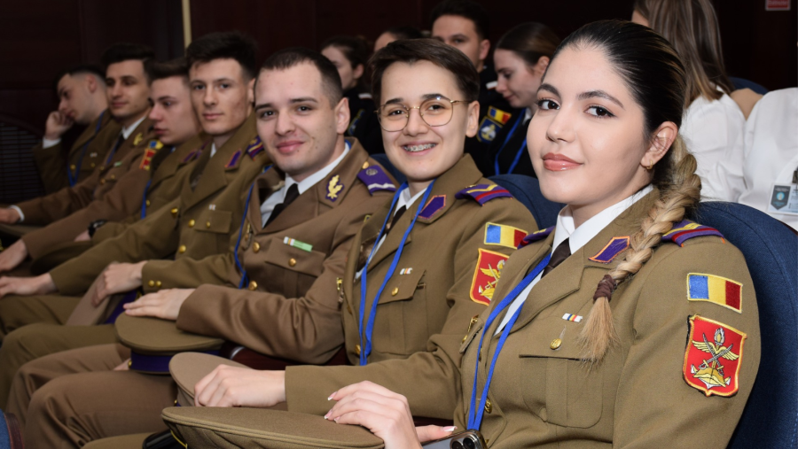 Sute de studenți din mai multe țări participă la Conferința Științifică „CADET-NAV” organizată în România