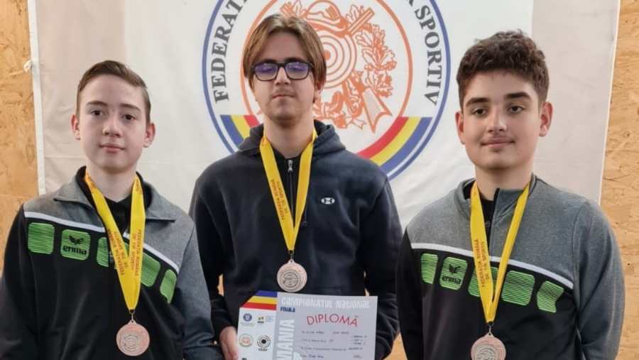 Pistolarii juniori arădeni au câștigat medalia de bronz la Campionatul Național de aer comprimat