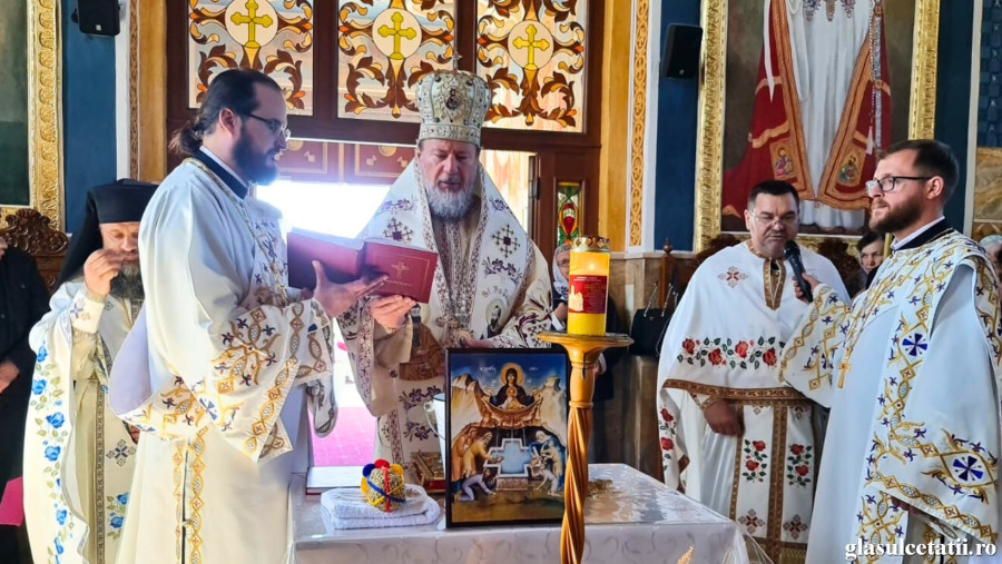 (FOTO) PS Emilian, de Izvorul Tămăduirii, la Mănăstirea Gai: ”Să avem grijă de sănătatea noastră sufletească și trupească”