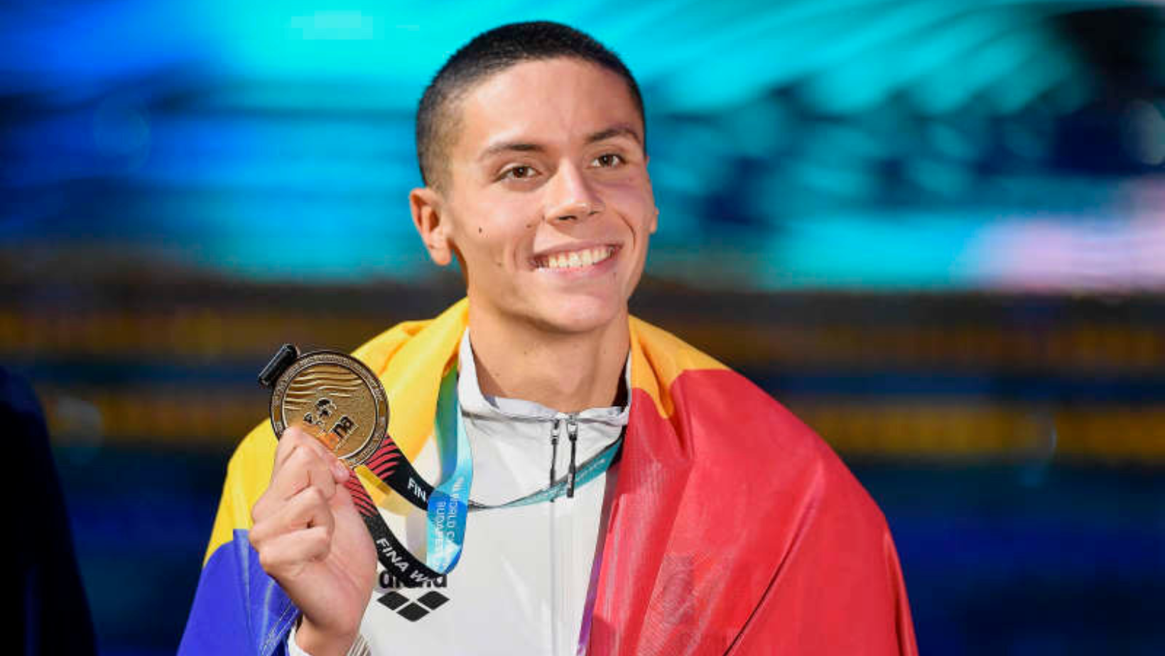 Gest de Campion! David Popovici şi-a donat medalia de aur de la Mondiale pentru copiii bolnavi de cancer