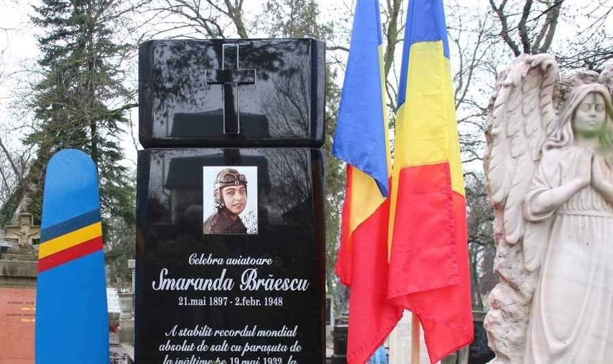Astăzi se împlinesc 126 de ani de la nașterea Smarandei Brăescu, prima femeie pilot din România
