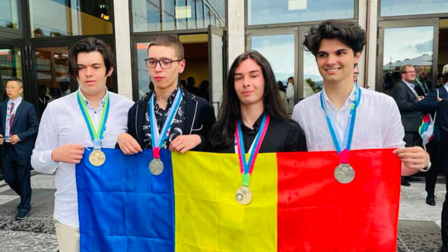 Elevii români au câștigat 1 medalie de aur, 2 de argint și 1 de bronz la Olimpiada Internațională de Chimie din Elveția