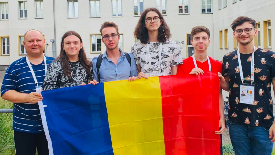 Încă o performanță extraordinară a elevilor români: Locul I pe națiuni la Olimpiada de Informatică a Țărilor din Europa Centrală 2023!