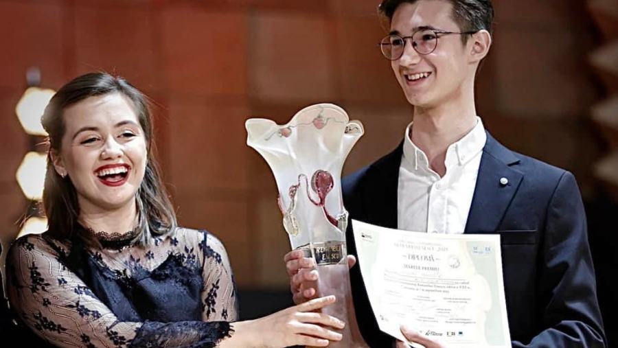 Violonistul Mihai Mangîr și soprana Olga Florea au câștigat Marele Premiu al Concursului Internațional ”Remember Enescu”