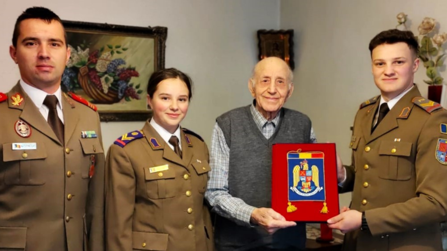 Veteranul de război Nicolae Turcu a împlinit 95 de ani