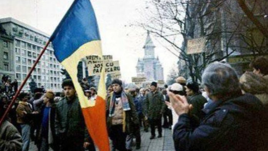 Expoziție foto-documentară dedicată Revoluției Române din 1989 și conflictului din Ucraina, la ICR Londra